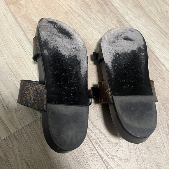 LV Bom Dia Sandals 39 - Picture 3 of 16